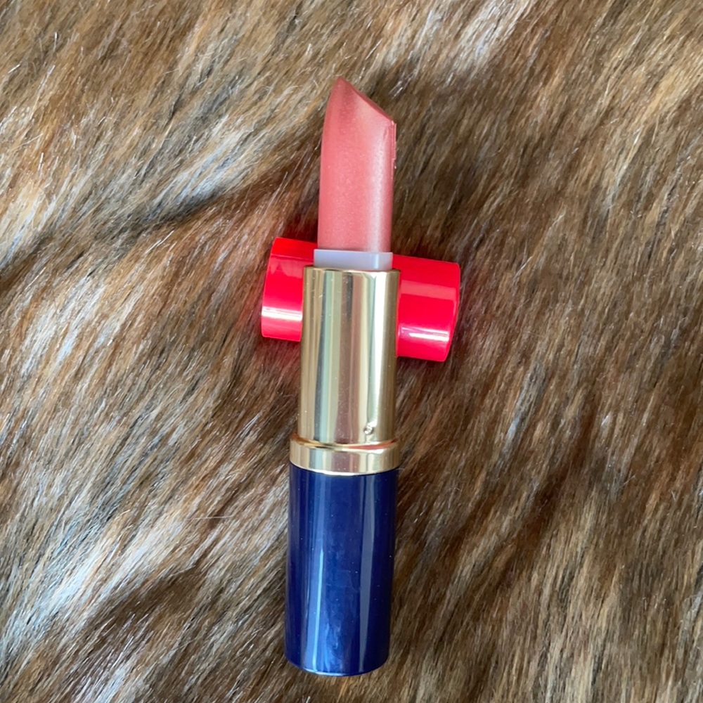 Estee Lauder long lasting lipstick sugar color